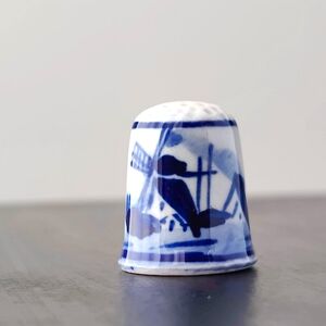 Vintage Ceramic thimble | Delft 🔵⚪ hand painted windmill 🇳🇱 scene
